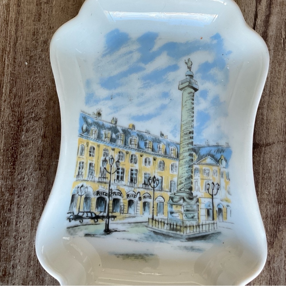 Vintage Pillivuyt Plate